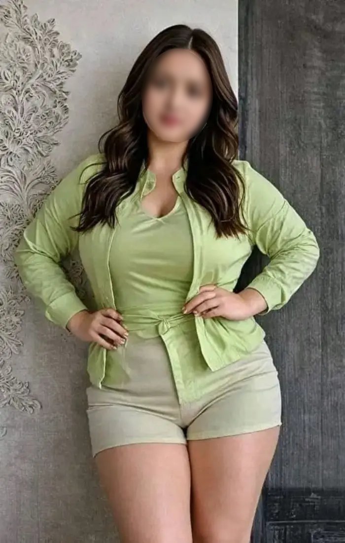 Garima Delhi Escort